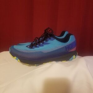 Hoka Torrent 2